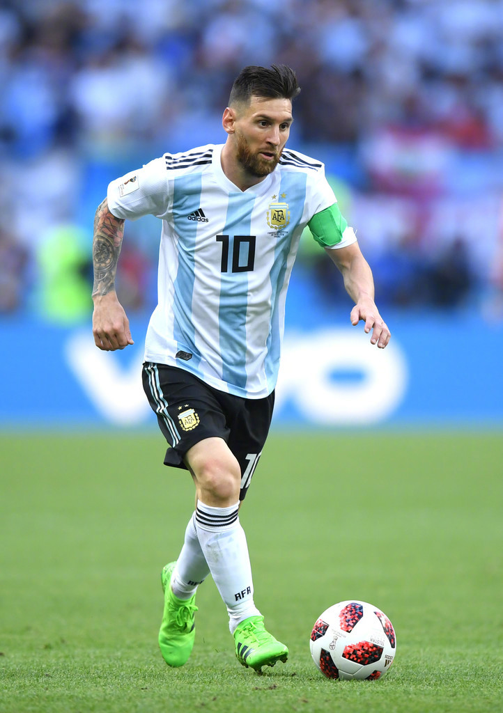 而门将则需 而门将则需